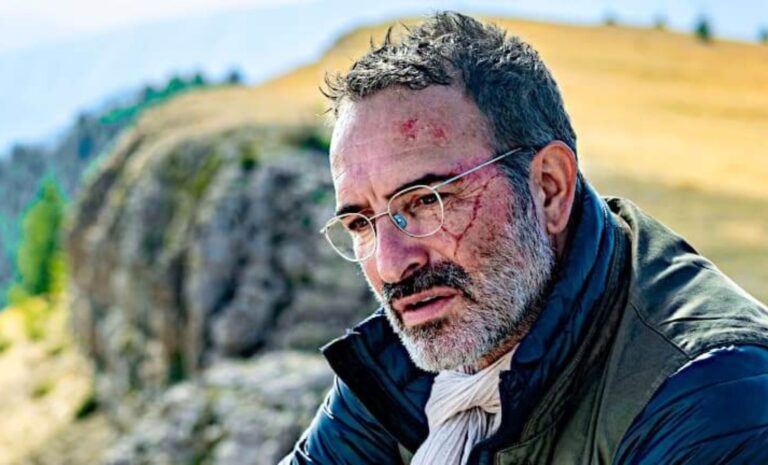 Sur les chemins noirs Jean Dujardin en homme meurtri !
