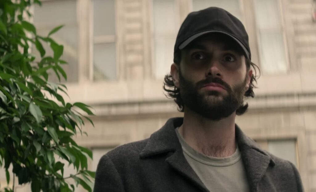 YOU La série renouvelée pour une saison 5 !