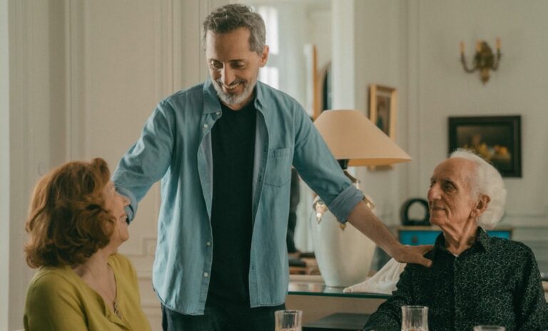 Reste un peu Gad Elmaleh se livre dans ce film étonnamment personnel