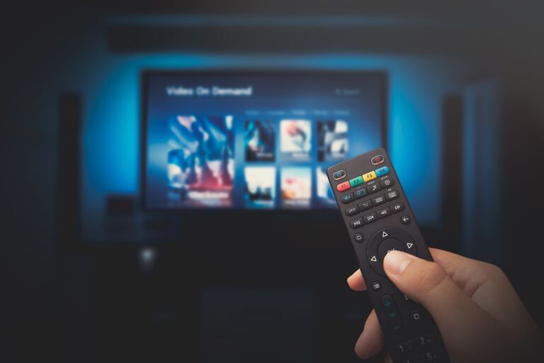5 séries captivantes qui sont passées inaperçues !