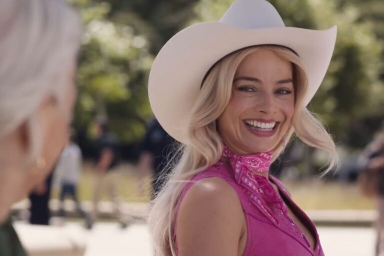 Barbie fait son grand retour des images exclusives dévoilées pour le film culte !
