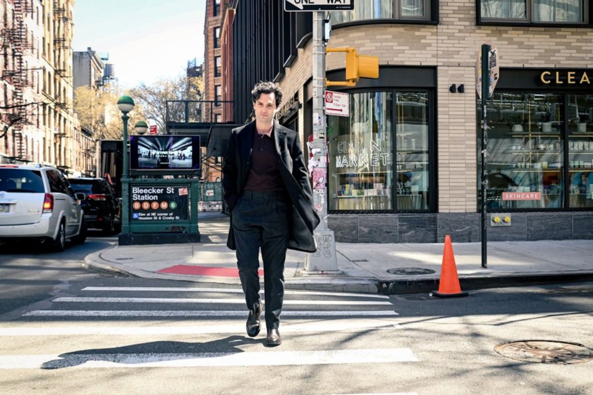 You Saison 5 Le Rideau Final Se Lève, Le Tournage Commence Enfin !