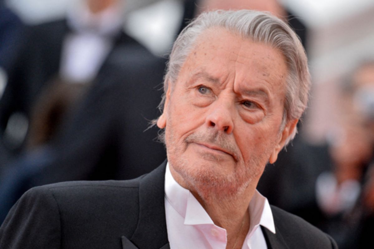 Alain Delon, Le Géant Du Cinéma Français S’éteint à 88 Ans