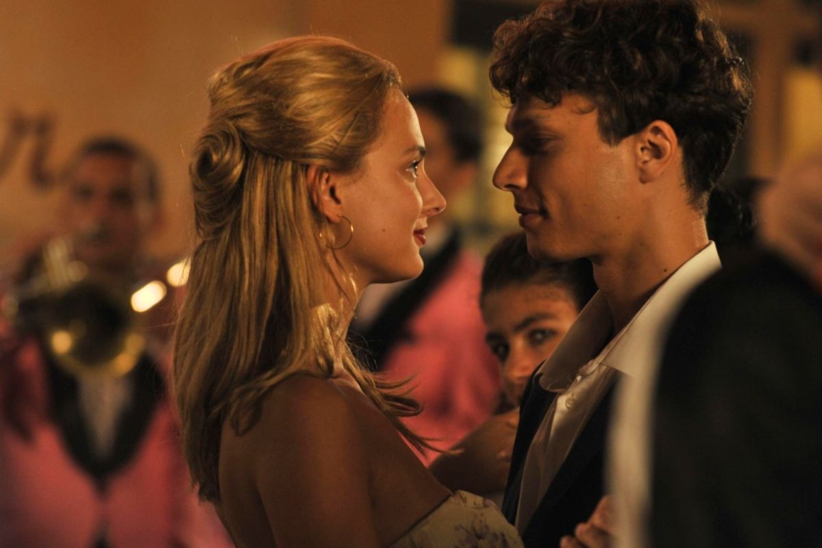 Ce Soir à La Tv Une Romance Poignante Qui A Touché De Nombreux Cœurs !